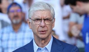 温格回应克洛普对世俱杯批评：不同意他的观点，球队都想再次参加